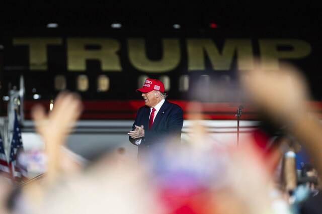 5569059_web1_gtr-trump7-110622