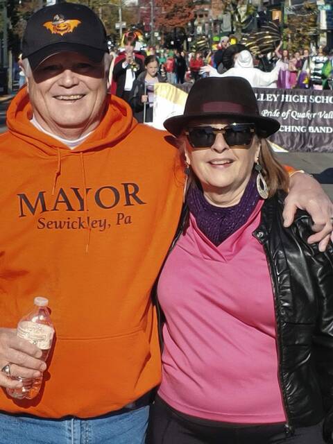 5581178_web1_sew-HalloweenParade3-111022