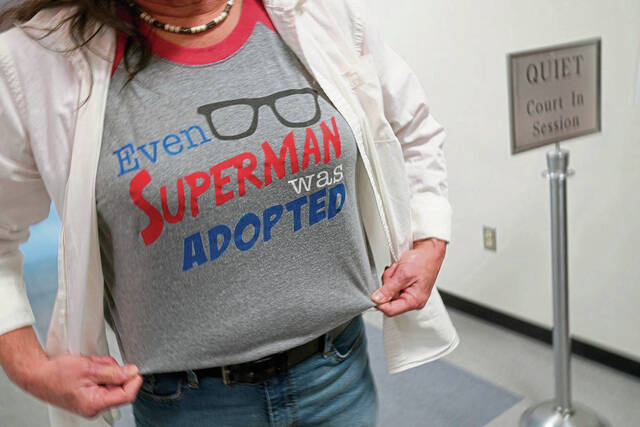 5581293_web1_gtr-adoptionday04-110422