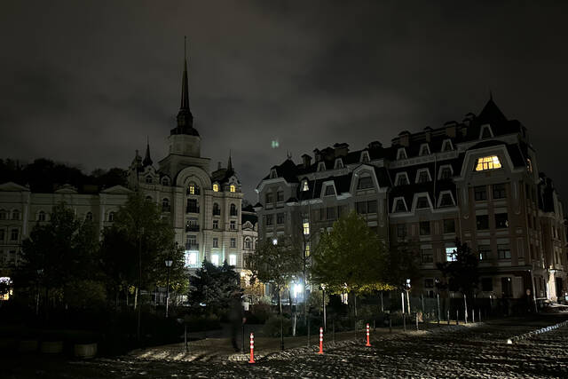 5584071_web1_5584071-584b027a55f44cae98b97922af46da6c