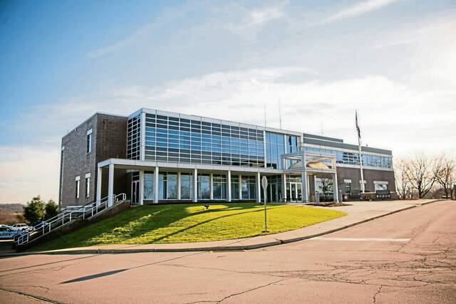5589995_web1_te-councilrezoning-092222