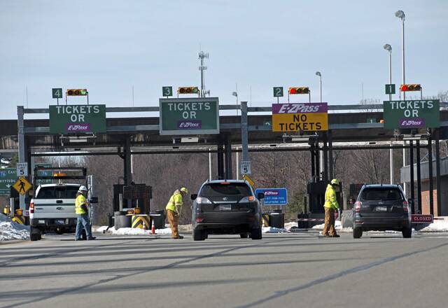 5593858_web1_web-turnpike10