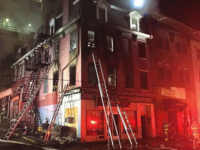 5595871_web1_ptr-uptownfire2