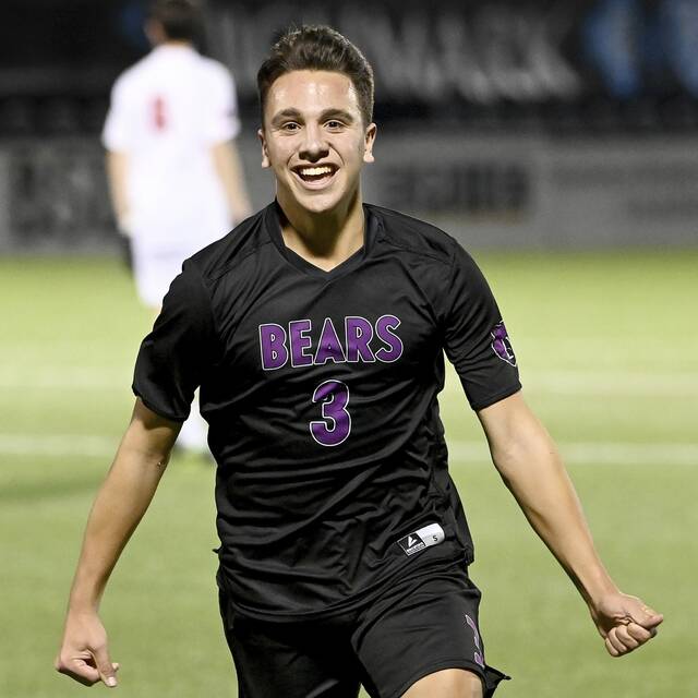 Winchester Thurston boys soccer wins 2nd WPIAL title in row