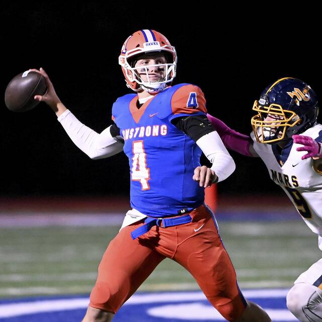 WPIAL Class 4A football roundup: Cadin Olsen guides Armstrong past Blackhawk in 1st round