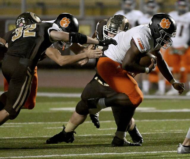 Latrobe, Ligonier Valley celebrate long-awaited WPIAL playoff victories