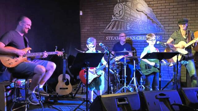 5603010_web1_hj-steamworkscreative-111722-3
