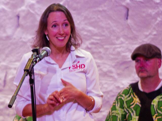 5603116_web1_sig-fshdfundraiser-112422-3
