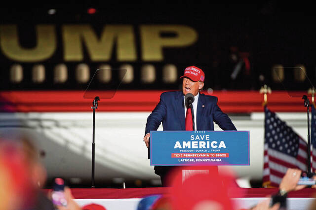5606799_web1_gtr-trump9-110622