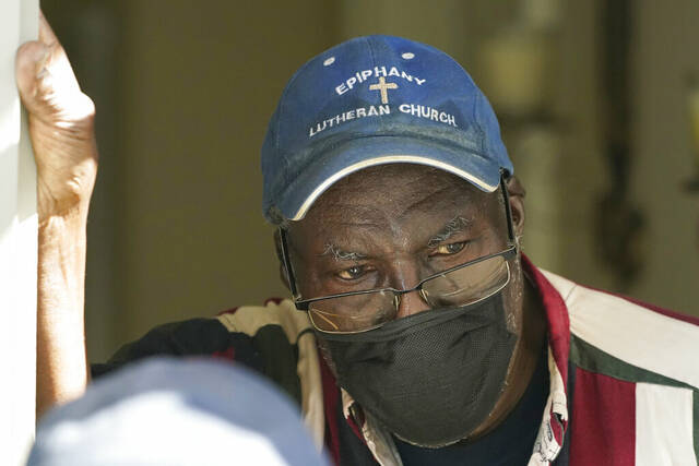 5607272_web1_AP22312723426820