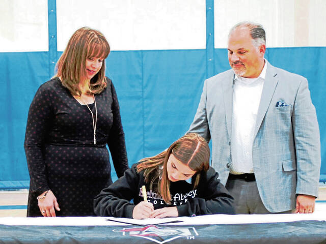 5615766_web1_hj-aquinasletters-111722-1 5615766_web1_hj-aquinasletters-111722-1