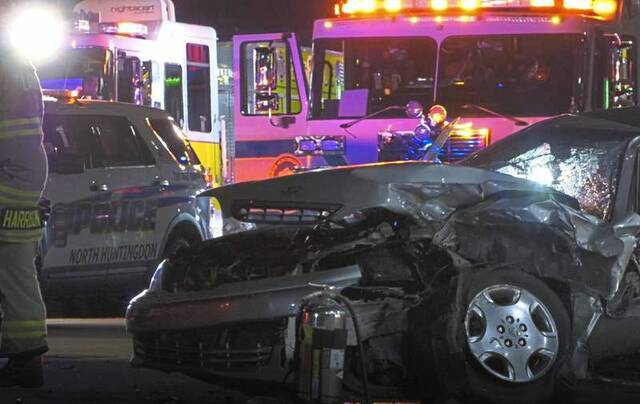 5618009_web1_gtr-NorthHuntingdoncrash