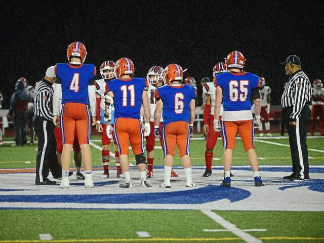 No. 5 McKeesport overcomes 12 fumbles to beat No. 4 Armstrong in WPIAL quarterfinals
