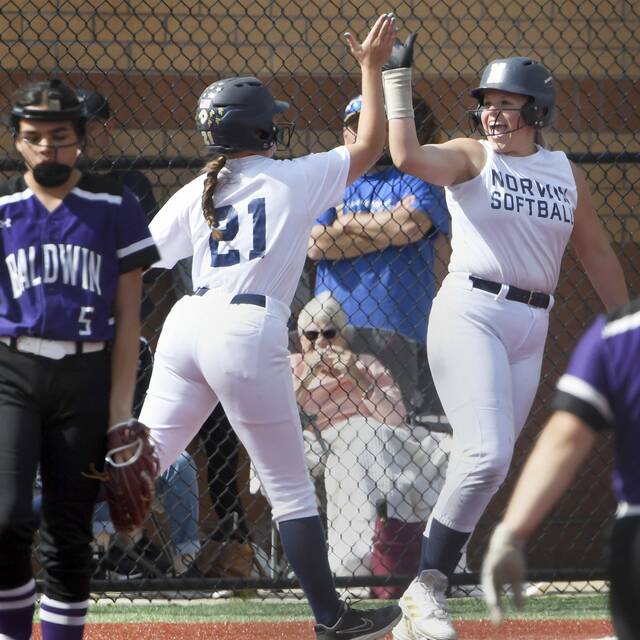 Norwin notebook: Group of standout seniors make college commitments