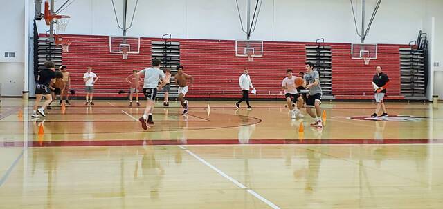 Fox Chapel, last year’s WPIAL 6A champ, to tackle 5A competition with all new starting 5