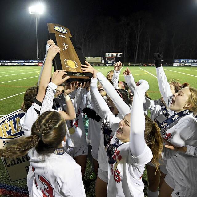 Moon girls claim 2nd straight state title with thrilling comeback victory