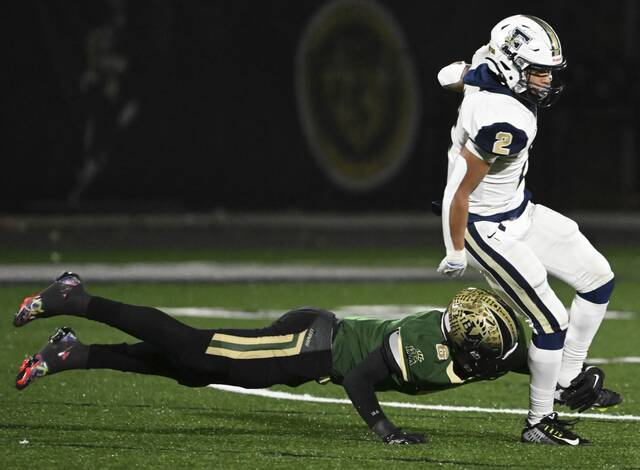 Belle Vernon shuts down Freeport in Class 3A to return to WPIAL championship game