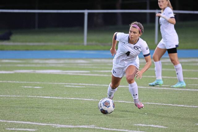 5648200_web1_vep-AlexisMoyer03-112722