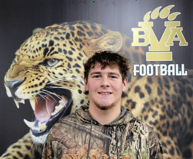 Football newcomer develops into one of WPIAL’s finest linemen at Belle Vernon