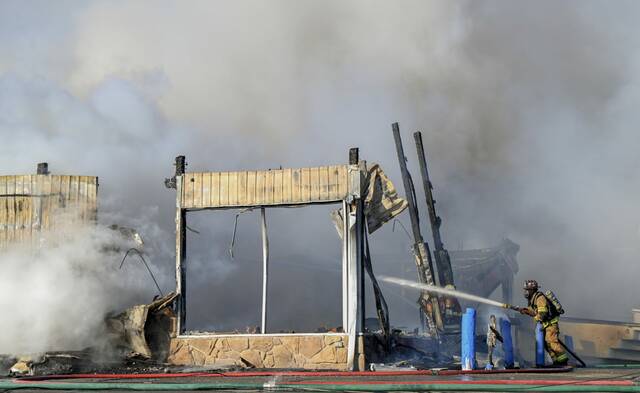 5654045_web1_VND-HarrisonFire101-1122322