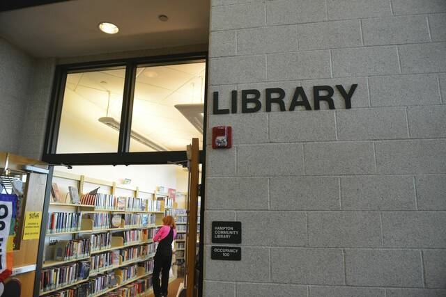 5656608_web1_hj-web-HamptonLibrary2