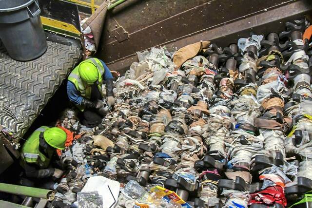 5675353_web1_Plastic--Bags---MRF-2