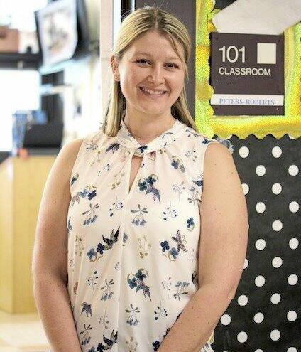 5691288_web1_vnd-TeacherYear-050622