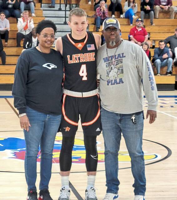 Latrobe boys edge Greensburg Central Catholic