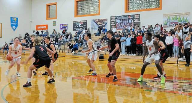 Southmoreland boys change approach, lean on defense to defeat Yough