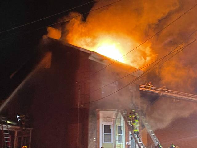 5731512_web1_ptr-fire-121822