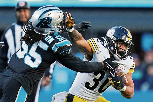 Feats of Strength: Steelers win run game battle, 3rd downs, red zone en route to victory over Carolina