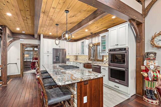 5741481_web1_295DeerFern_TheChalet-34