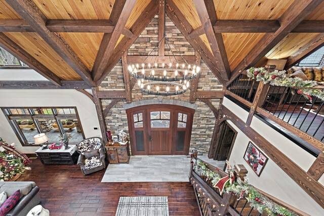 5741481_web1_295DeerFern_TheChalet-62