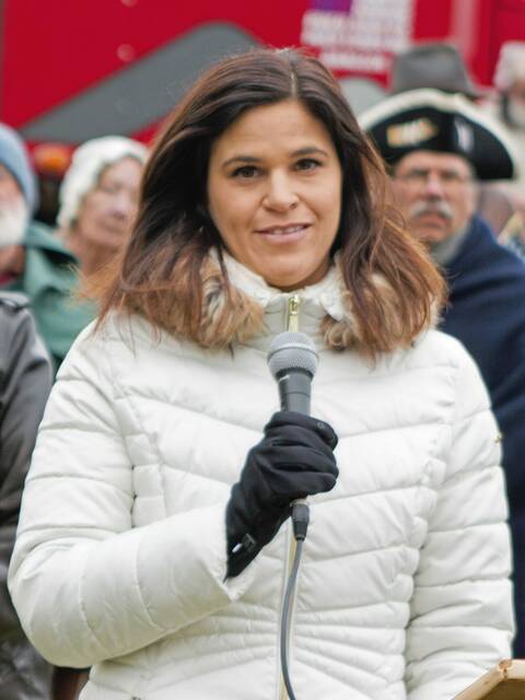 5743031_web1_bp-wreathsacrossamerica-012623-2