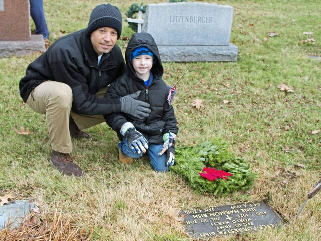 5743031_web1_bp-wreathsacrossamerica-012623-3