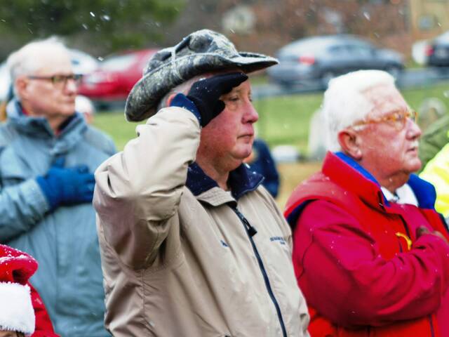 5743031_web1_bp-wreathsacrossamerica-012623-9