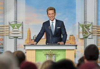 5760941_web1_ptr-ScientologyMiscavige-123022-2