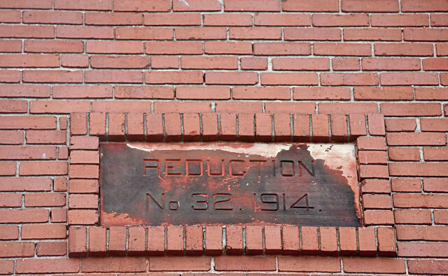5773812_web1_gtr-ReductionReduced002-010522