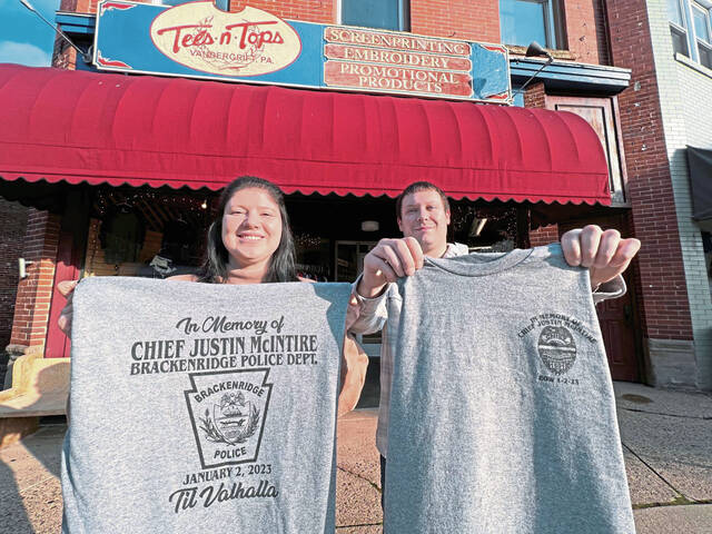 Communities rally to raise funds for family of fallen Brackenridge police chief