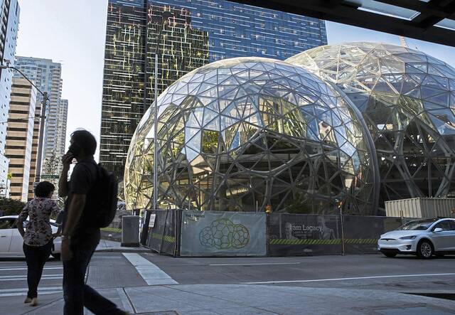 5779424_web1_ptr-AmazonLayoffs-010623