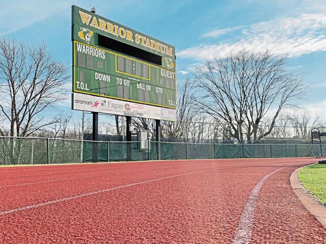 5793034_web1_gtr-PTSchoolTrack-011123--4-