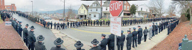 5796634_web1_vnd-policelines3-011123