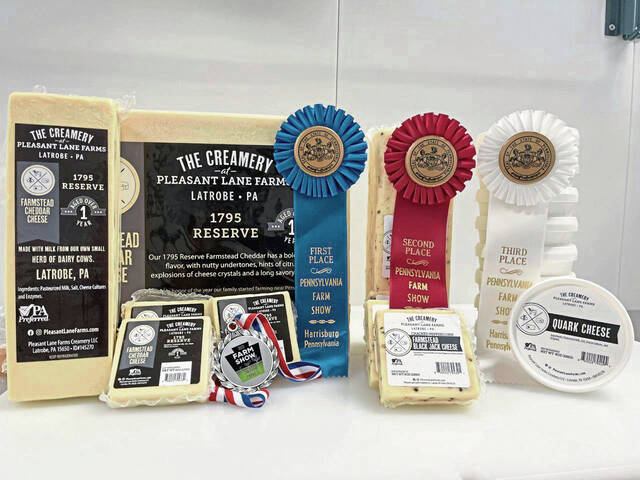 5805645_web1_gtr-FarmShow-011422