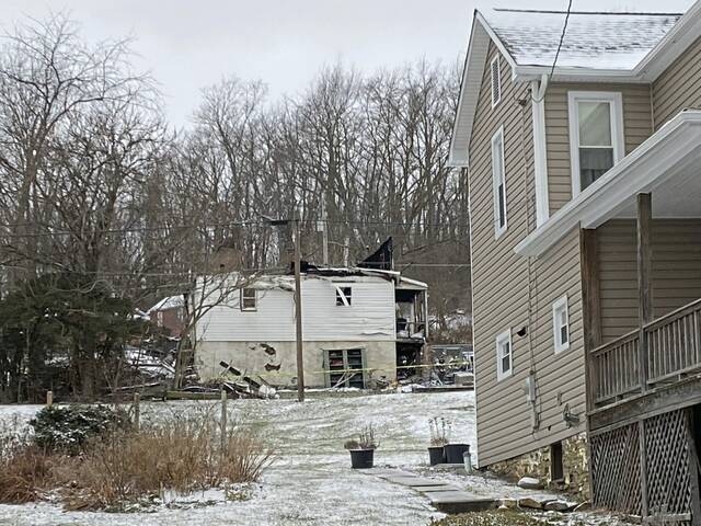 5810070_web1_gtr-housefire2