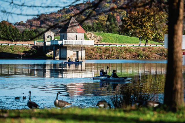 5815259_web1_hj-lo-feature-111021