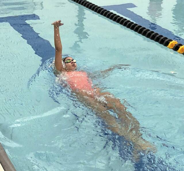 Gateway swimmers eye WPIAL cut times as season kicks into high gear