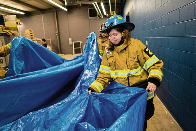 5830831_web1_gtr-HempFirefighters4-012223