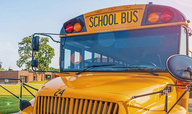 5841872_web1_web-schoolbusD