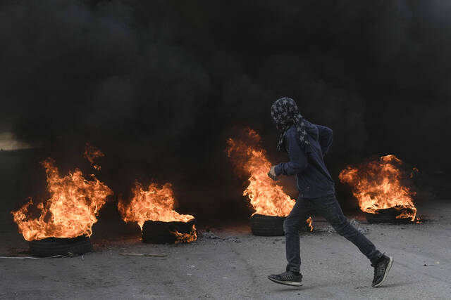 5849274_web1_5849274-1215f40b39ce4d74a19d487fc4ec7c13