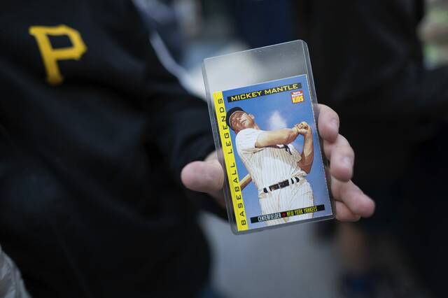 5851782_web1_gtr-CardShow1-012923